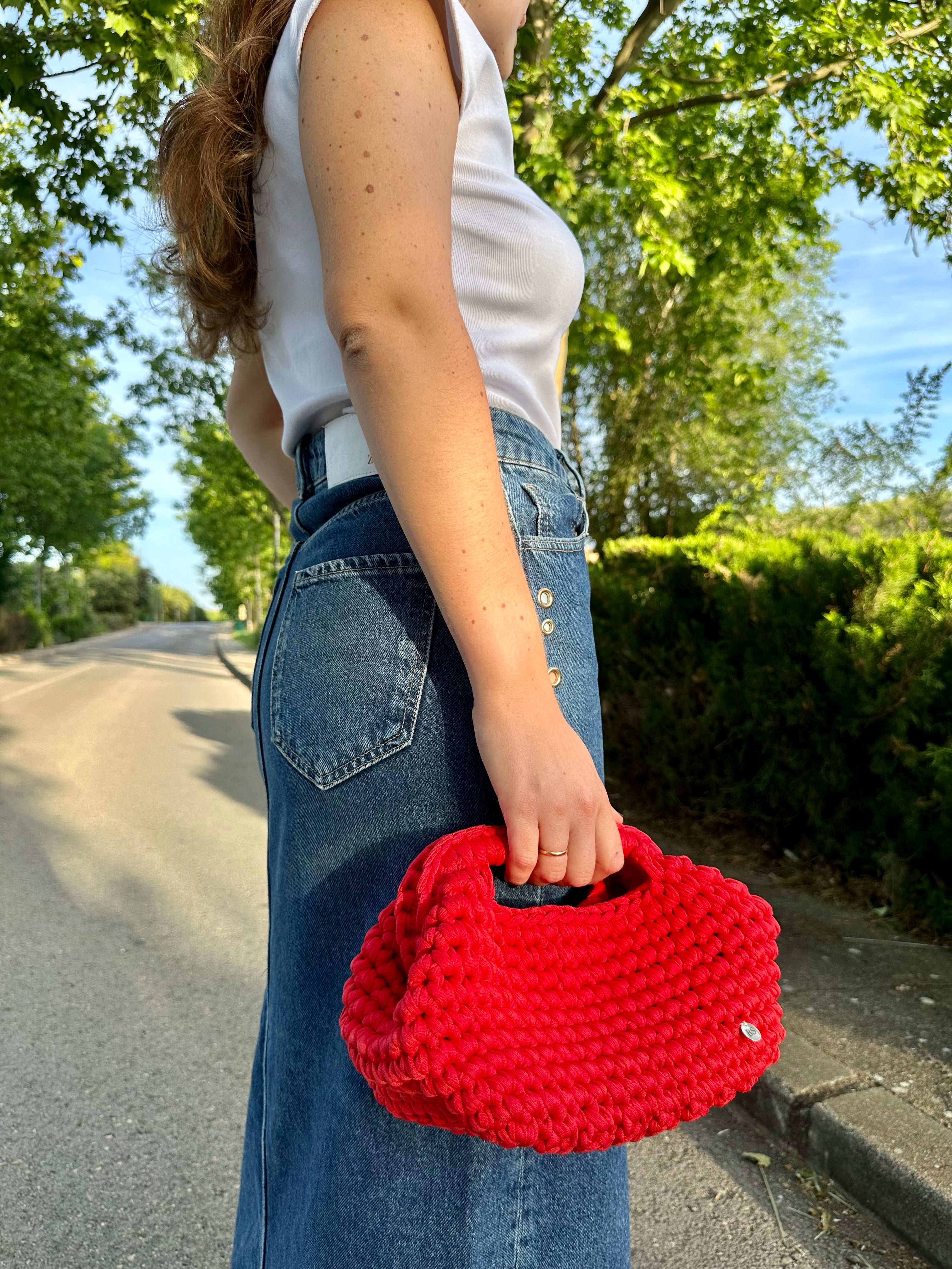 VERA ROJO